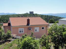 Apartments and rooms with parking space Senj - 5569, hotel in Senj