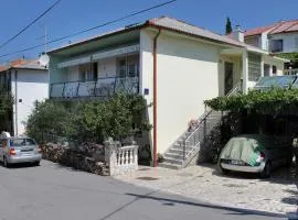 Apartments with a parking space Senj - 5572