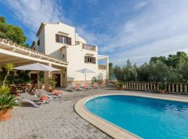 YourHouse Binifat, Hotel in Port d’Andratx