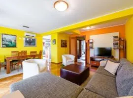 Sunny apartment Lapad