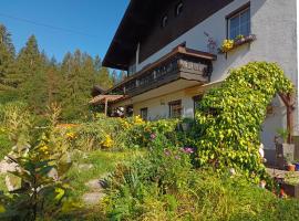 Ferienwohnung Urisee, beach rental sa Reutte