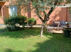 A casa di Berta, hotel en Pietrasanta