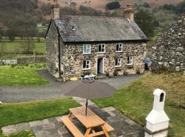 Bryn Glas Wales, hotel in Llangynog