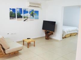 Rosewood, self-catering accommodation sa Kefar Weradim