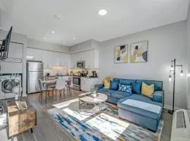 Stylish 1br Unit. Parking. Easy Ride to NYC
