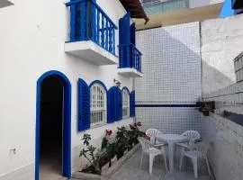 CASA 3 MIN A PÉ DA PRAIA DO FORTE - 3 Qtos - Wi Fi - Churrasqueira