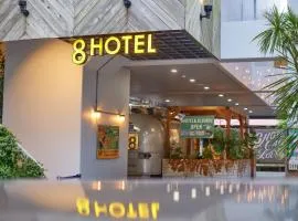 8 Hotel Shonan Fujisawa