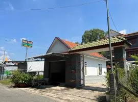 Nhà Nghỉ Hồng Trang - Thủ Dầu Một