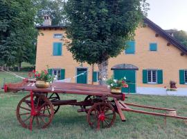 AL CASALE SANT' ANNA PELAGO, hotel v destinaci SantʼAnna Pelago