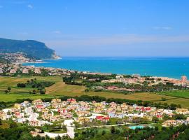 Adamo ed Eva Resort, serviced apartment in Numana