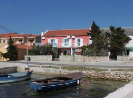 Rooms by the sea Kustici, Pag - 6288, guest house sa Kustići