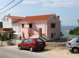 Apartments by the sea Jakisnica, Pag - 6424 – hotel w mieście Lun