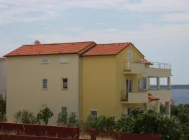 Apartments with a parking space Mandre, Pag - 6415