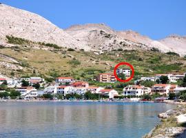 Apartments and rooms with parking space Metajna, Pag - 6369、メタイナのホテル