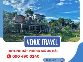 Gia Trinh Farmstay Ba Vi - Venuestay, hotell med basseng i Hanoi