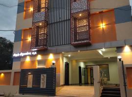 Hotel Rhythm Grand Suite, hotel in Tiruchirappalli