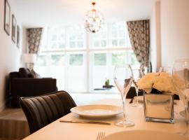 Urban Living's - Windsor Castle Luxury Apartments، شقة في ويندسور