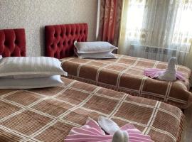 Отель, hotel v destinaci Naryn