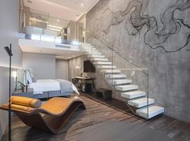 Suryaa Hotel Pinhais, Curio Collection by Hilton, hotel v destinaci Pinhais