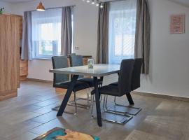 Mayr-Hof (Mank) Appartement, hotel with parking in Seimetzbach