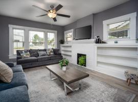 Spacious Home Near Downtown San Antonio