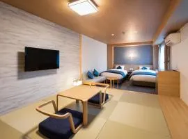 Rinn Niomon (鈴 仁王門）