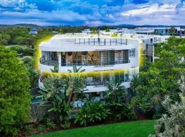 Unit 118 Luxury Beachfront Penthouse - Cotton Beach