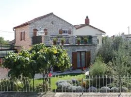Holiday house with a parking space Kanfanar, Central Istria - Sredisnja Istra - 7276