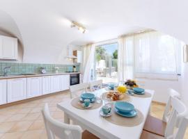 Aqua Holiday Apartments, hotel en Procida