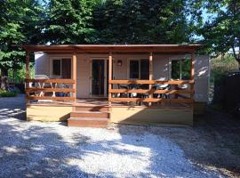 Mobile home Comfort Ameglia - Including airco - Camping River- 326- 6 pers, hotel in Ameglia