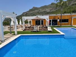 Camping la escalada, khu glamping ở Gandía