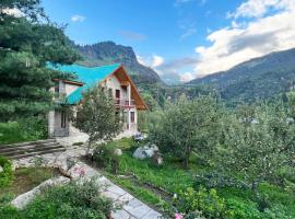 Molly's Cottage, hotel di Manali