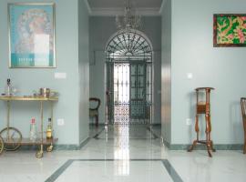 CASA SEÑORIAL CON PISCINA. CASA DONNA ISABEL