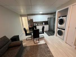 Le Centre-Ville, hotell i Rouyn-Norunda