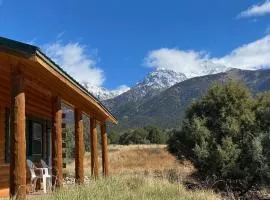 COZY PEACEFUL WILLOW CREEK CABIN