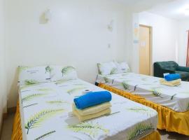 Golden Sunrise Hotel I by RedDoorz, Hotel in Batikbatik