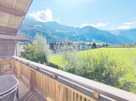 Apartment in Ramsau in Tyrol with a balcony، فندق في Ramsau