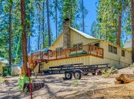 Alpine Cottage – hotel w mieście Shaver Lake