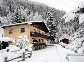 Apartment Arlberg by Interhome