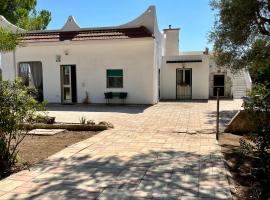 Wundervolles Ferienhaus in Apulien mit viel Platz: San Pietro in Bevagna'da bir otel