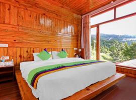 Hotel Om Villa with Valley View, 6kms from Mukteshwar Dham, hotel v destinaci Mukteswar