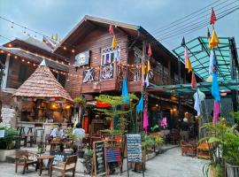 Hostel and Music Bar Bros, hostel in Pai