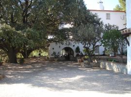 Masia Rural Les Alsines, hotel con parking en Valls