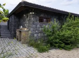 Casetta delle Rose sull'etna