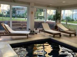 APTO C/PISCINA AQUECIDA! Vc vai se surpreender!