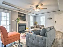 Welcoming Abode with Yard about 1 Mi to Dtwn Apex!