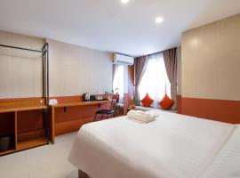 Hoianese Center Hotel - Truly Hoi An, hostel in Hoi An