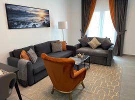 Birchfort - Newly renovated unique 1 bedroom apartment: Dubai, Ibn Battuta Alışveriş Merkezi yakınında bir otel