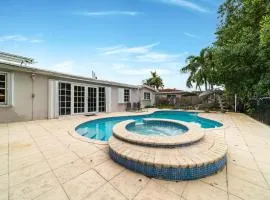 Pool House on the Water 2