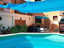 Casa Rural La Pinta- SendaViva y Bardenas, vakantiewoning in Villafranca